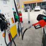 Tercera semana de alzas: Gobierno aumenta RD$3.00 a la gasolina y al gasoil regular tras vencerse congelamiento