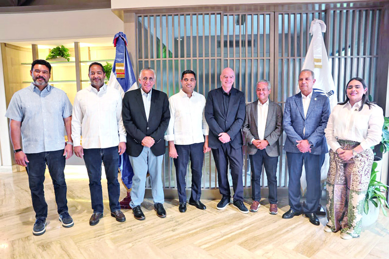 Epicentro del fútbol caribeño: Gianni Infantino aterriza en RD de cara a la histórica cumbre de la CFU en Punta Cana