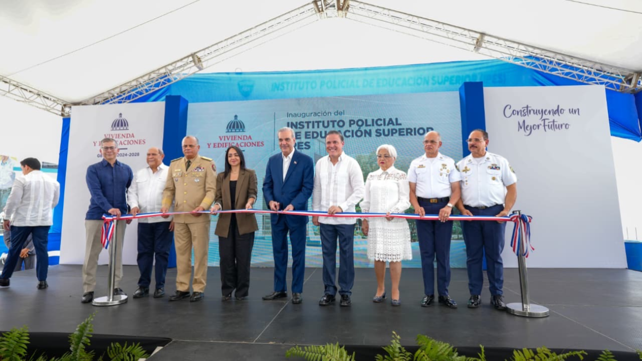 Presidente Abinader inaugura complejo académico y administrativo del Instituto Policial de Educación Superior