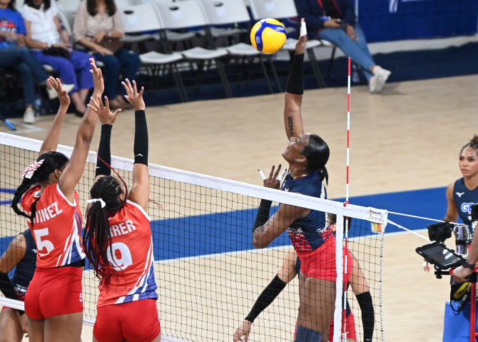 Reinas del Caribe barren a Cuba 3-0 y mantienen su invicto en NORCECA