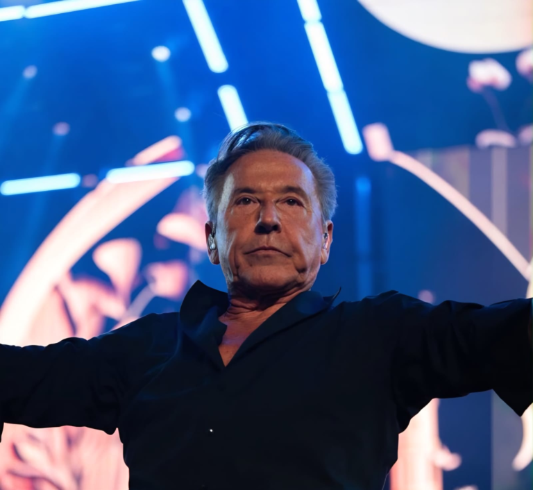 🚨 ¡Locura por Montaner! Agota por completo Altos de Chavón y sorprende al país anunciando un nuevo concierto para 2027