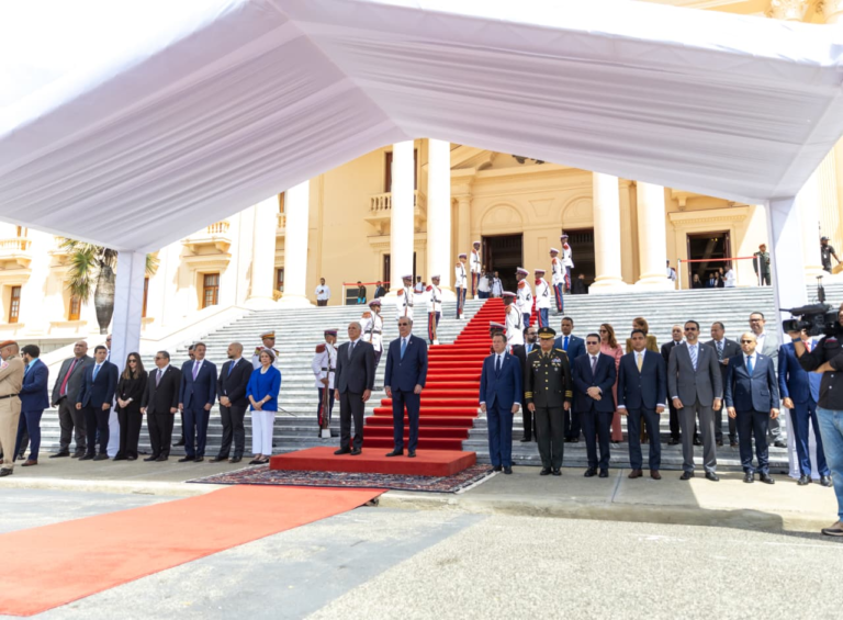 Presidente Abinader recibe en el Palacio Nacional al presidente de Honduras Nasry Asfura Zablah