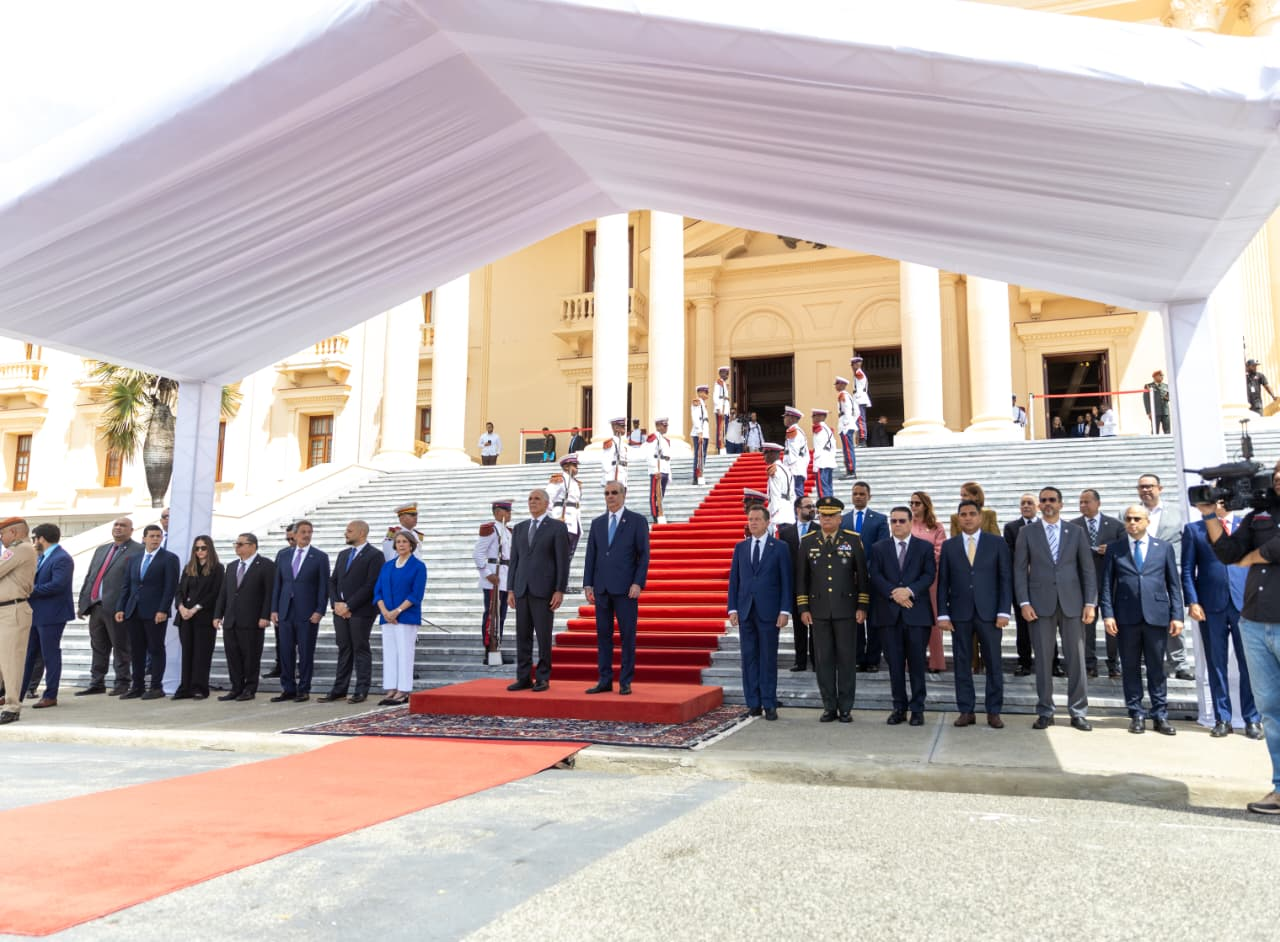 Presidente Abinader recibe en el Palacio Nacional al presidente de Honduras Nasry Asfura Zablah