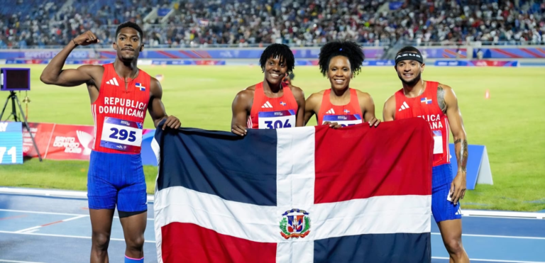 Dominicana gana oro y récord en relevo mixto 4x400 con Marileidy Paulino
