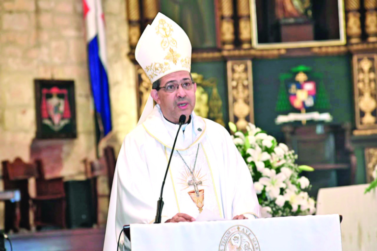 Iglesia Católica pide rescatar valores e identidad en el 528 aniversario de Santo Domingo