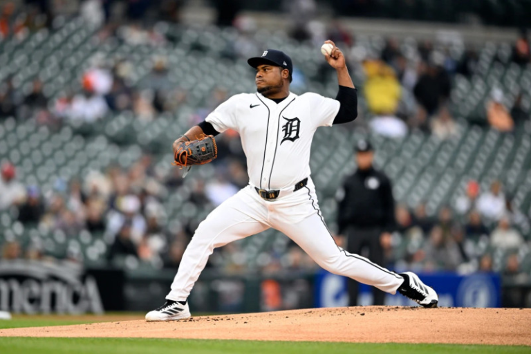 Framber Valdez domina a Oakland y Max Clark da primer jonron con Tigres
