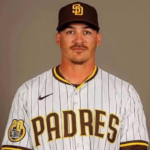 Escándalo en MLB: El ICE arresta a entrenador venezolano de los Padres de San Diego por estatus migratorio