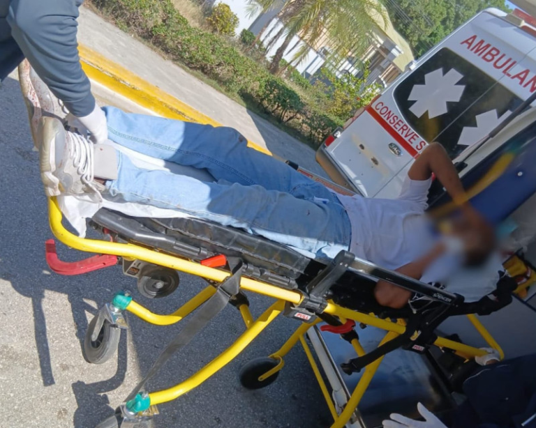 Caos en el cruce de San Juan: Choque de camiones de Migración deja seis heridos durante operativo de repatriación