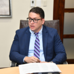 Zoilo García y Miguel Franjul en encuentro sobre salud mental en República Dominicana.