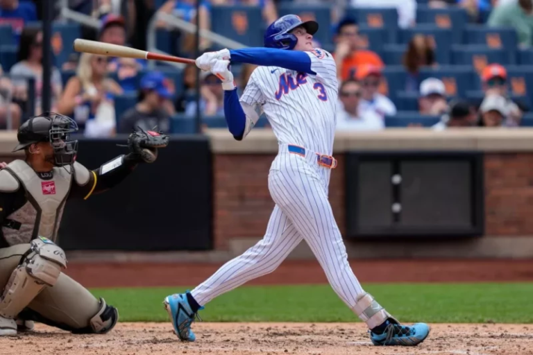 Carson Benge jonrón de dos carreras Mets de Nueva York ante Padres de San Diego.