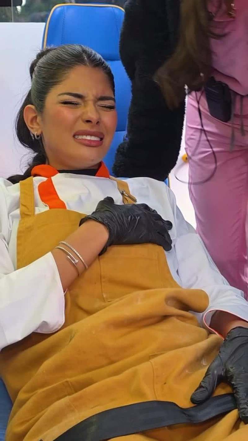 Alerta por salud de Sheynnis Palacios: Sale en ambulancia de Top Chef VIP 5 | Noticias En Línea RD