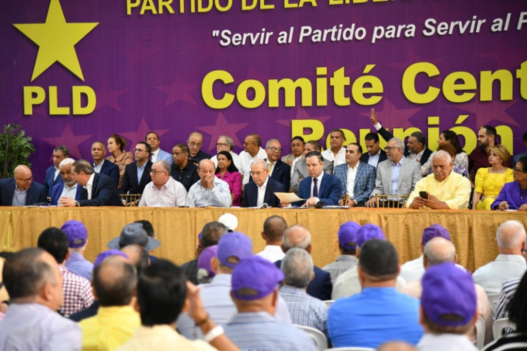 Entre quejas y desafíos legales: El PLD acelera el paso hacia su consulta de octubre
