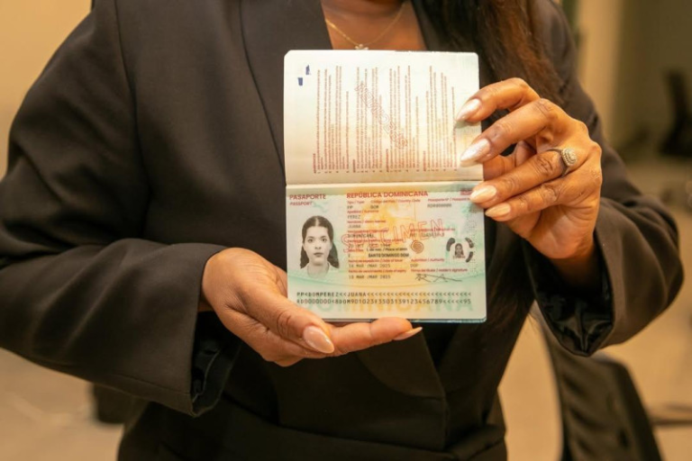¡Adiós a las filas! Pasaporte electrónico habilita "Autogate" automático en aeropuertos de RD