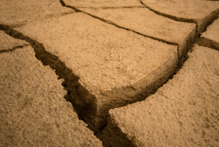 El "descarrilamiento" de la Tierra: Descubren cómo desaparece una zona de subducción frente a Canadá.