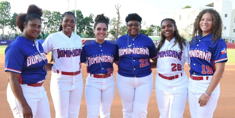 Por reglamento y tras 6 horas de espera, RD se queda con el bronce en softbol