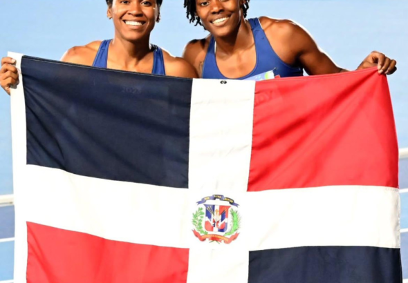 Marileidy Paulino y Anabel Medina listas para competir en el Estadio Olímpico.