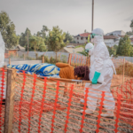 Crisis sanitaria global: El ébola avanza sin freno en el Congo y roza los 2,000 muertos
