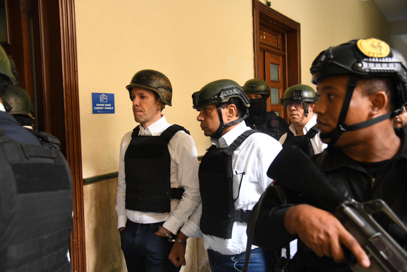 Tribunal inicia juicio definitivo contra red del Caso Camaleón