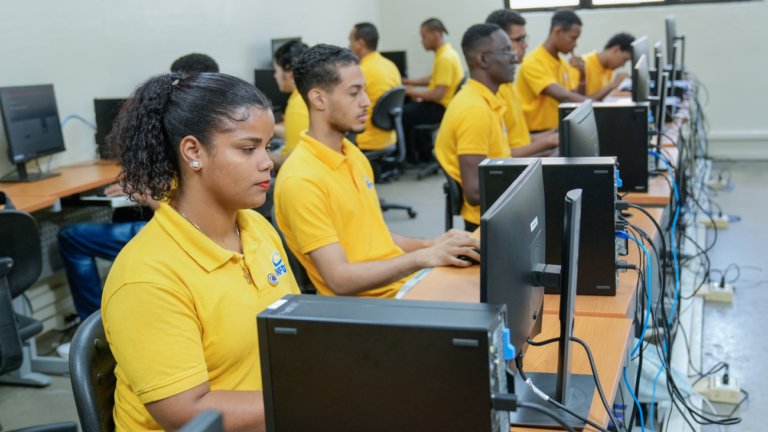 Empleo joven en República Dominicana: Retos ante la era digital