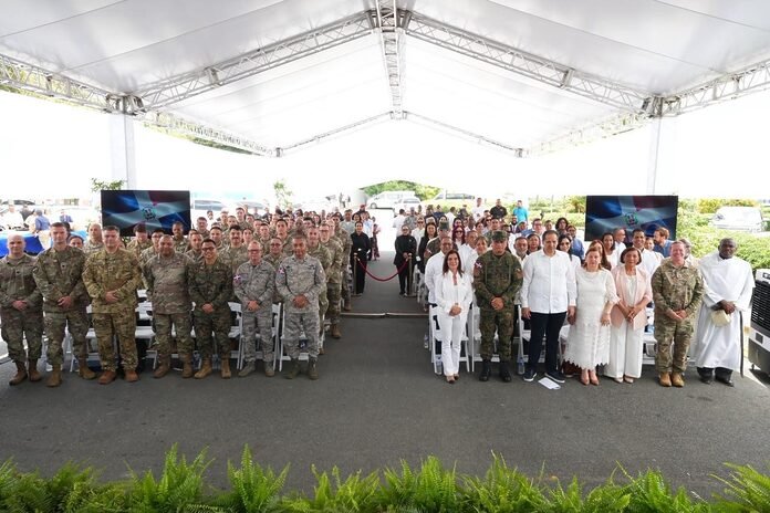Ministerio de Salud y Comando Sur de los EE. UU
