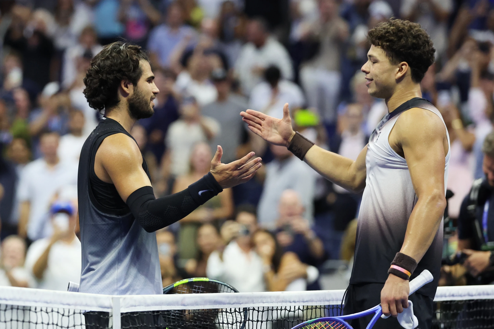 ¡Fin del reinado! Ben Shelton tumba a Carlos Alcaraz a las 3:33 de la madrugada en un dramático e histórico partido en el US Open