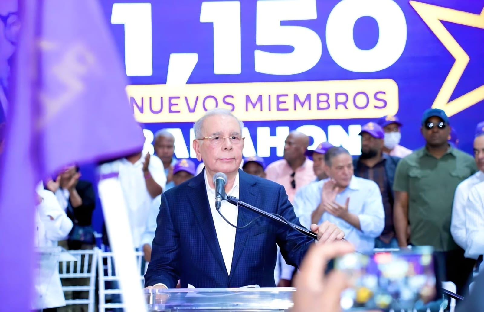 Danilo Medina llama a consulta del PLD el 18 de octubre