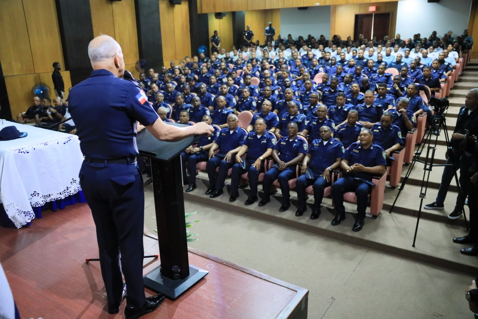 Director de la Policía advierte sanciones por faltas en Nagua