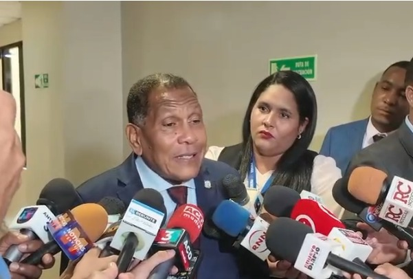 Senador Dagoberto Rodríguez pide diálogo con Haití por restricciones