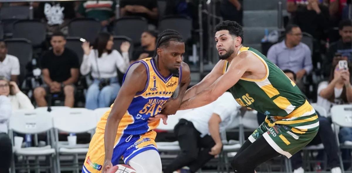 Mauricio Báez vence a San Carlos en apertura del TBS Distrito