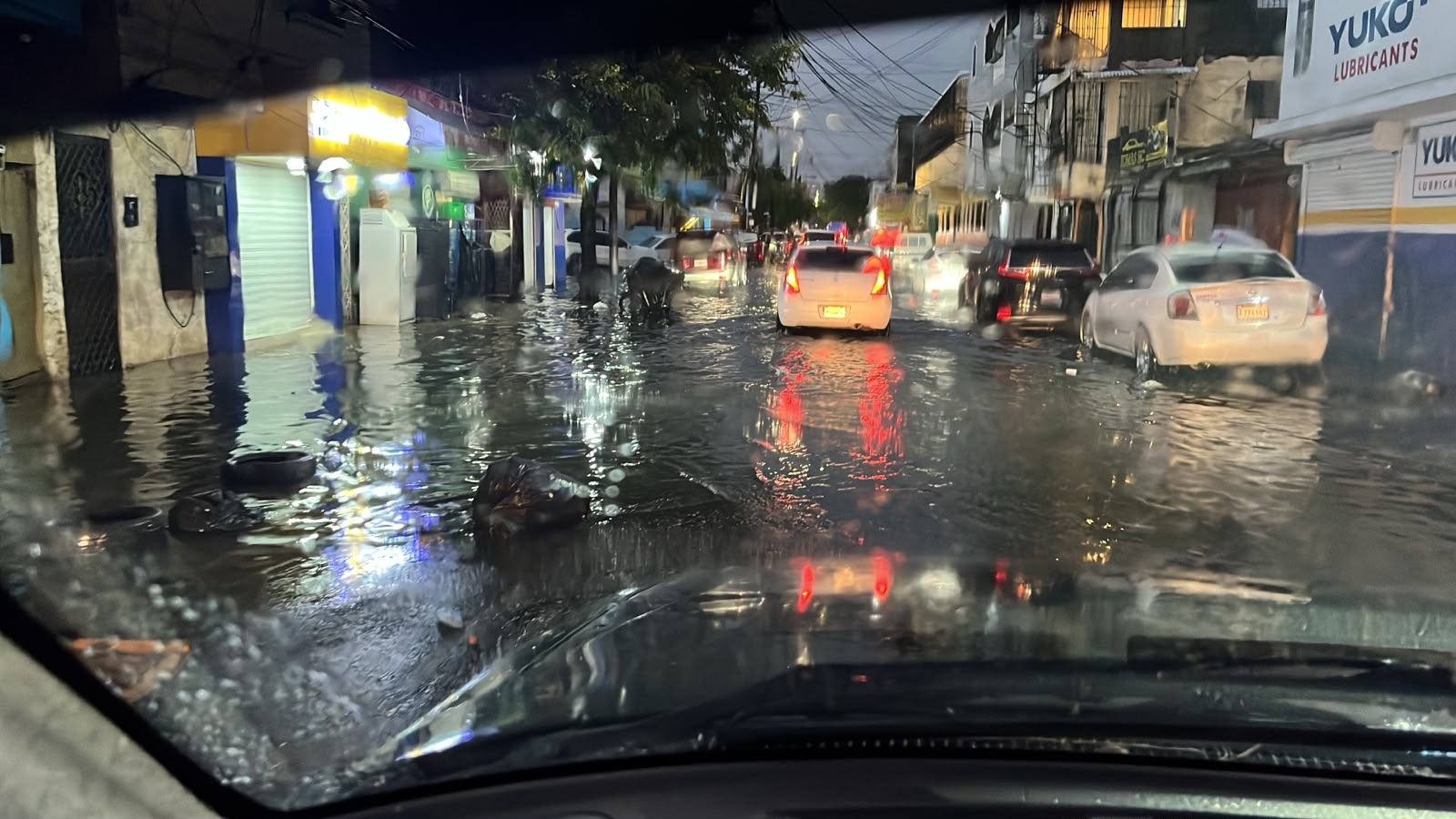 Onda tropical intensificará los aguaceros este jueves en RD