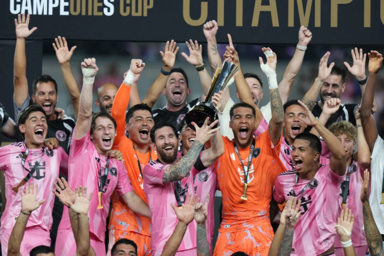 Messi marca su gol 100 y guía al Inter Miami al título de la Campeones Cup