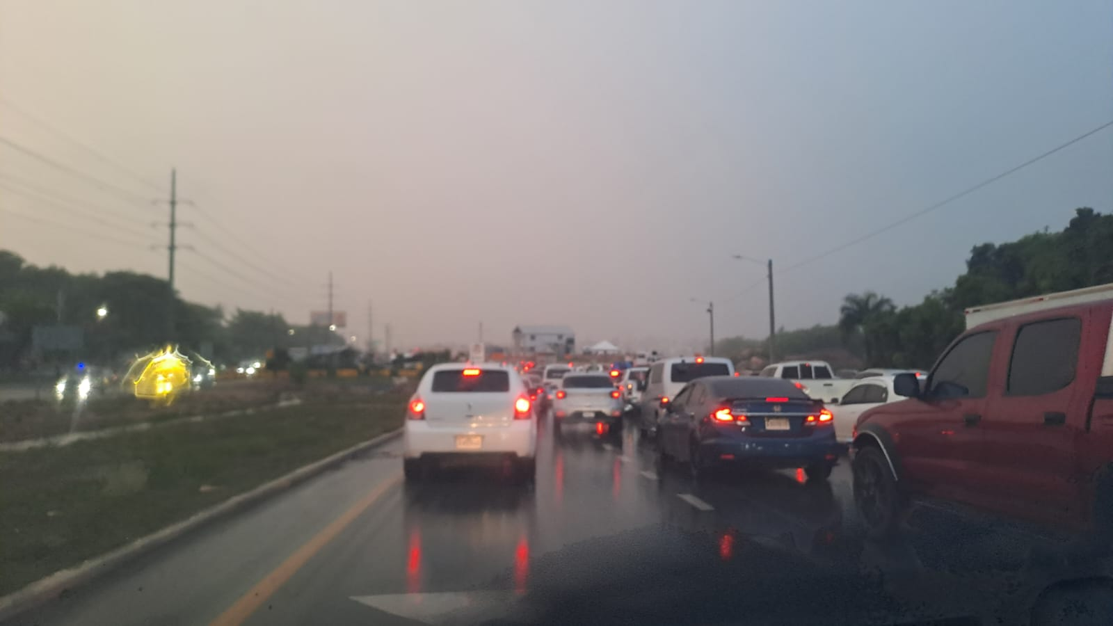 INDOMET descontinúa alertas en 5 provincias tras salida de onda tropical