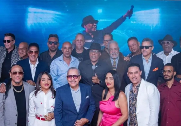 Título SEO: Ramón Orlando celebra hoy sus 50 años en el Estadio Olímpico