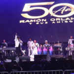 Ramón Orlando rinde homenaje a leyendas del merengue en el Estadio Olímpico