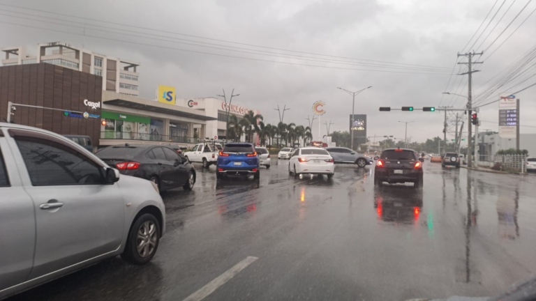 Feriado de Las Mercedes: sol, calor y aguaceros esta tarde en RD