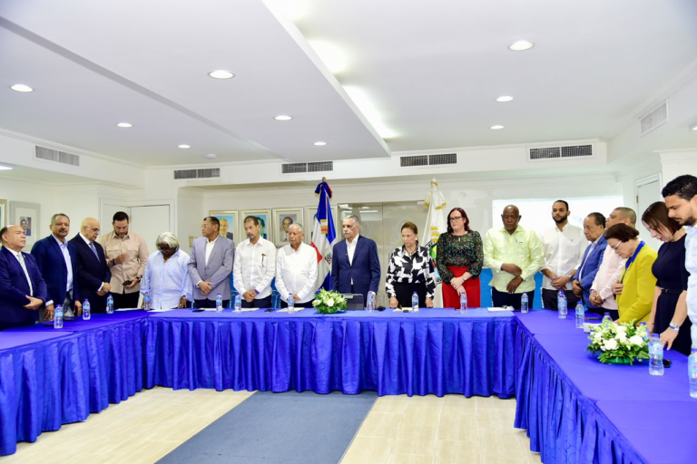 PRD impulsa alianza opositora para las elecciones de 2028