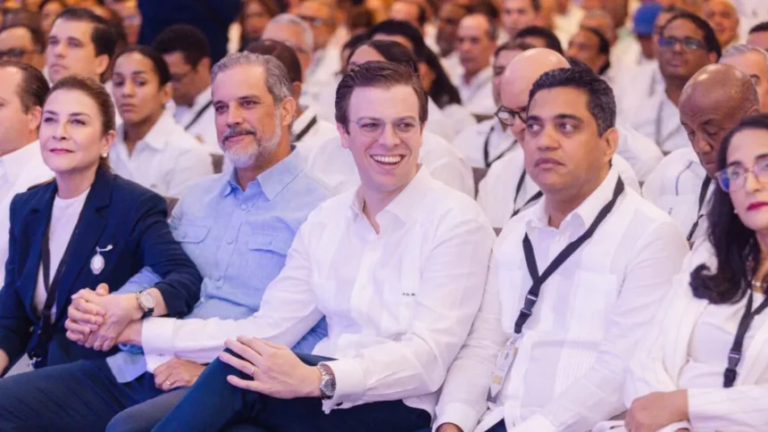 Movimiento estratégico rumbo al 2028: Juan Garrigó renuncia al Gobierno para blindar la Secretaría General del PRM