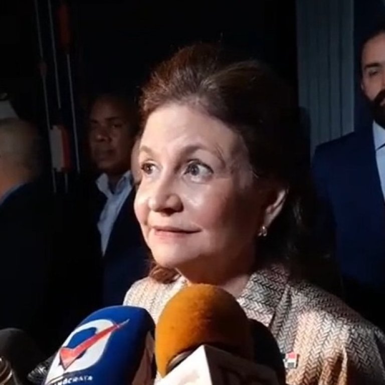 ¡La realidad no perdona! Se va la luz en vivo mientras la vicepresidenta Raquel Peña justificaba las altas facturas eléctricas
