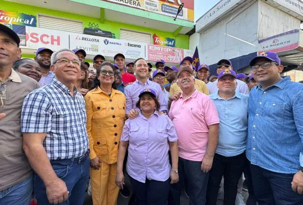 El PLD pasa balance a su ofensiva nacional: Johnny Pujols reporta despliegue en 260 municipios y arremete contra los apagones