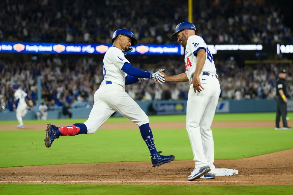 ¡Héroe en Chávez Ravine! Mookie Betts revienta la octava entrada con jonrón y los Dodgers barren a Washington