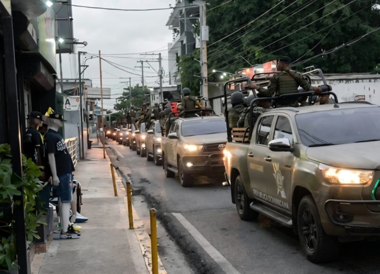 Salcedo en pie de guerra: Falpo paraliza el municipio, desafía el cerco militar y da ultimátum de 15 días al Gobierno