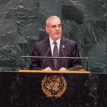 ¡Ya basta de discursos! Abinader exige a la ONU pasar a la acción y advierte que RD no asumirá la crisis haitiana.