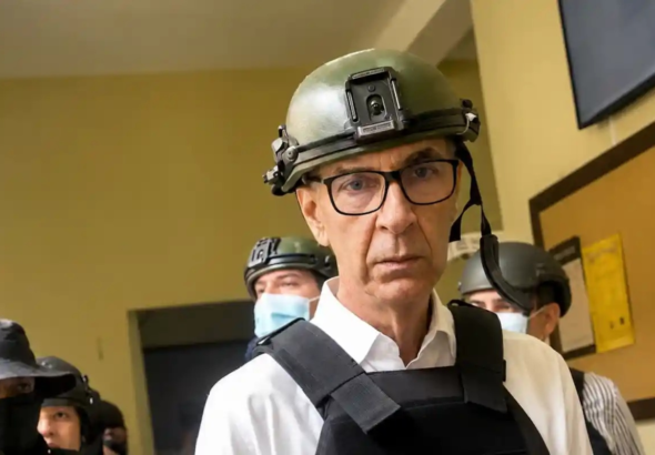 El titular de la Pepca, Wilson Camacho, saliendo de una audiencia judicial en el Distrito Nacional.