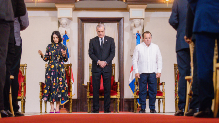 Fe y prevención: Gobierno une la jornada de oración con el llamado al Simulacro Nacional de este martes