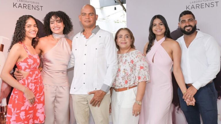 Laboratorios Karenst presenta Essenza y fortalece su relevo generacional - Imagen