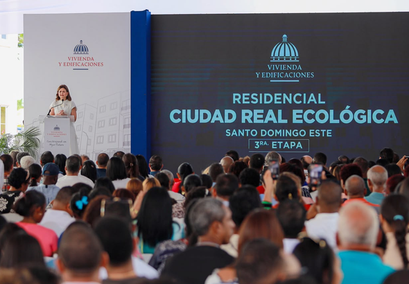 Santo Domingo Este suma 836 apartamentos y 27 aulas