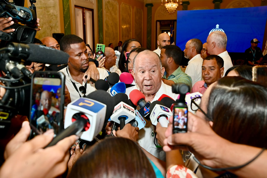 Arroceros reclaman soluciones tras reunión en el Palacio