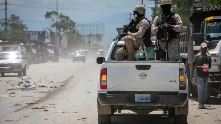 Haití: Secuestran a jefe de Defensa en ola de terror por elecciones