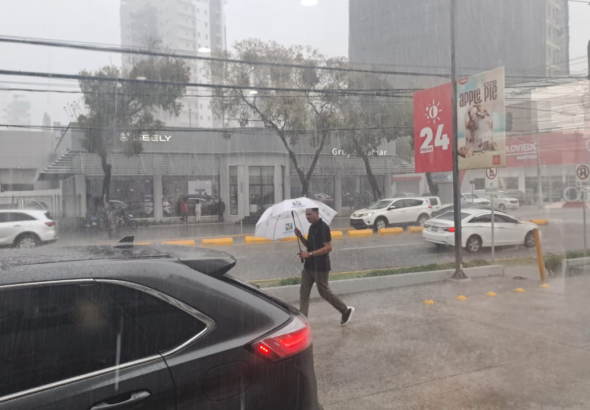 • Clima RD Hoy: Onda tropical provocará fuertes aguaceros y tormentas | INDOMET