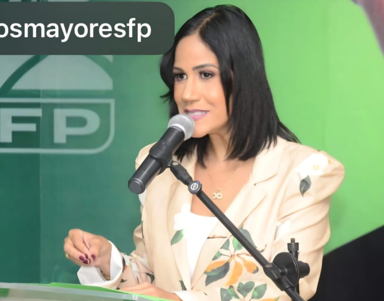 Yamel García exige derechos y vida digna para adultos mayores